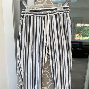 Ann Taylor Striped Pants - Size 6 - Gently used